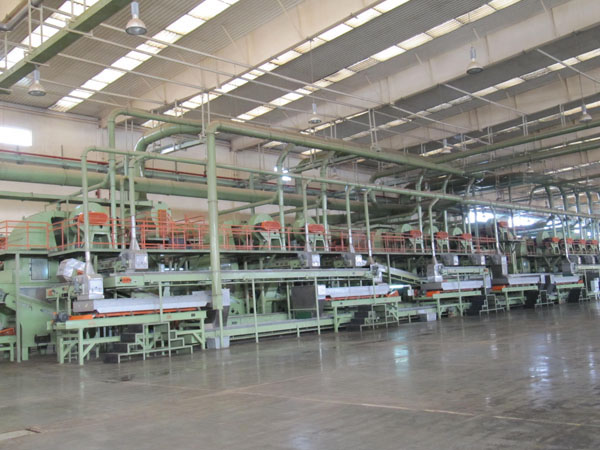 ���~��